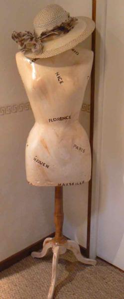 MANNEQUIN DECORE